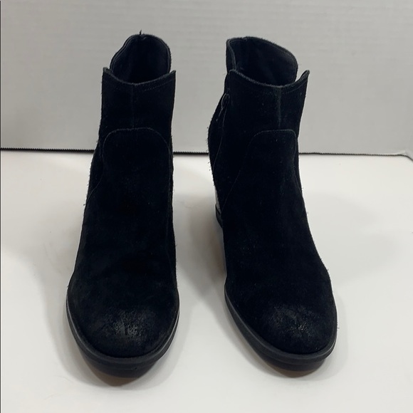 Kenneth Cole Reaction suede wedge boots - Picture 2 of 11